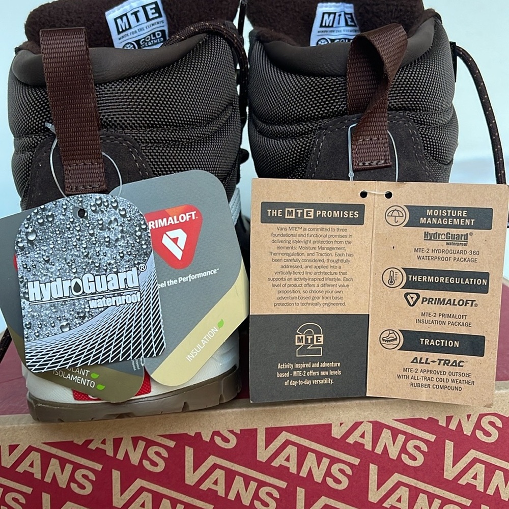 Vans Men’s Ultrarange Exo Hi Mte2 Demitasse
VN0A4BVS3N1
Sneakers - Picture 4 of 16